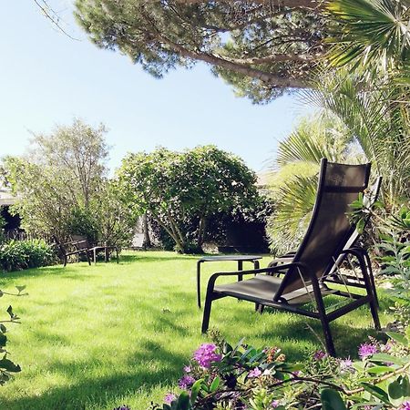 Le Clos Saint-Martin Hotel & Spa Esterno foto