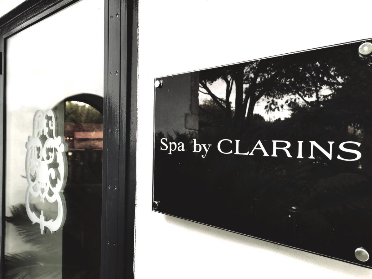 Le Clos Saint-Martin Hotel & Spa Esterno foto
